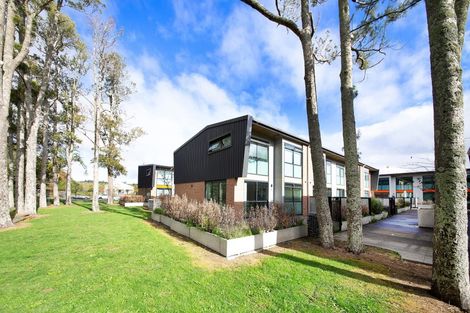 Photo of property in 9/182 Flat Bush School Road, Flat Bush, Auckland, 2019