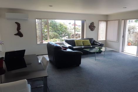 Photo of property in 5 The Boulevard, Red Beach, 0932