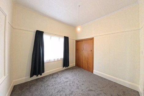 Photo of property in 4 Wood Street, Takaro, Palmerston North, 4410