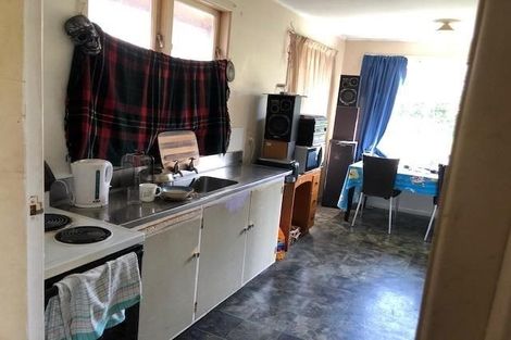 Photo of property in 15 Suther Street, Waverley, 4510