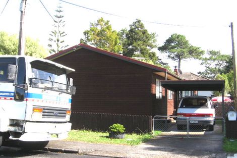 Photo of property in 2/46 Daytona Road, Henderson, Auckland, 0610