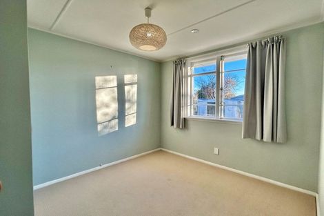 Photo of property in 2 Seddon Crescent, Marewa, Napier, 4110