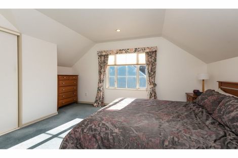 Photo of property in 2/61 Hawkesbury Avenue, St Albans, Christchurch, 8014