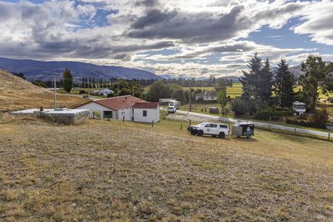 Photo of property in 42 Kawiu Road, Levin, 5510