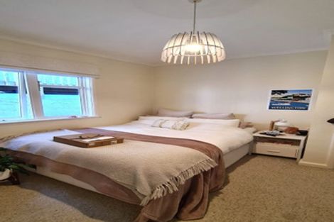 Photo of property in 122 Grafton Road, Roseneath, Wellington, 6011