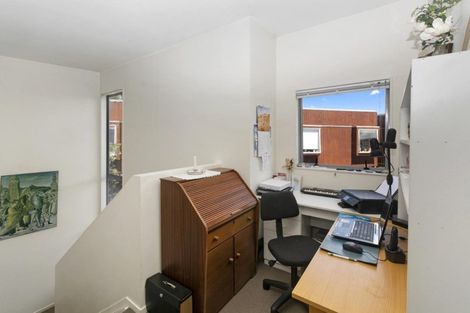 Photo of property in 76p Edmonton Road, Henderson, Auckland, 0612