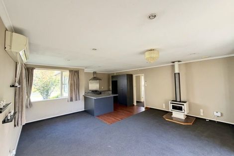 Photo of property in 4 Parkland Crescent, Terrace End, Palmerston North, 4410