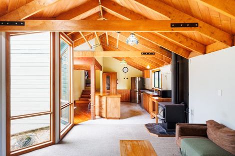 Photo of property in 353 Kahuterawa Road, Linton, Palmerston North, 4472