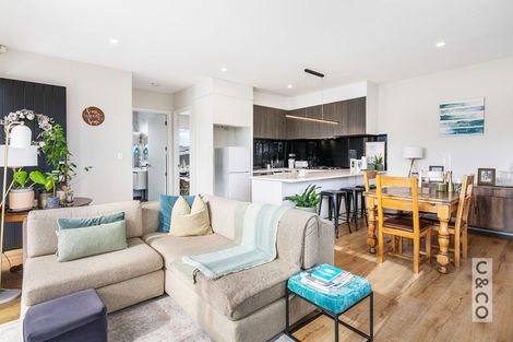 Photo of property in 5 Byron Drury Way, Riverhead, 0820