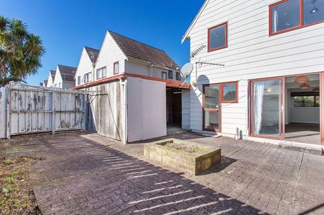 Photo of property in 7/19a Gray Avenue, Mangere East, Auckland, 2024