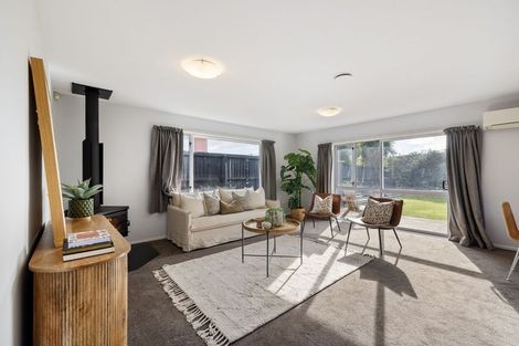 Photo of property in 1/12 Barclay Place, Burwood, Christchurch, 8061