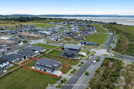 Photo of property in 75 Mutetai Road, Clarks Beach, 2122