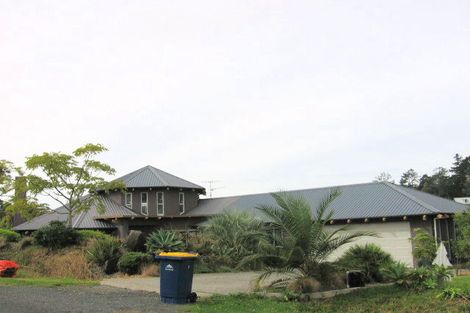Photo of property in 3a Olwyn Place, Greenhithe, Auckland, 0632