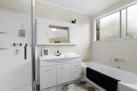 Photo of property in 116 Taita Drive, Avalon, Lower Hutt, 5011