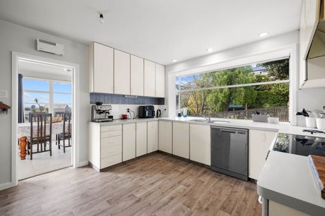 Photo of property in 14 Huntsbury Avenue, Huntsbury, Christchurch, 8022