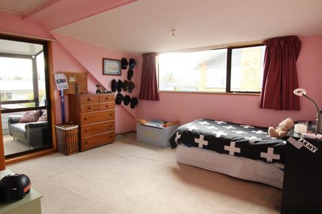 Photo of property in 8 Hamilton Avenue, Winton, 9720