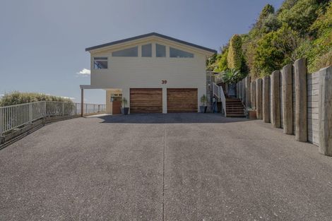 Photo of property in 39 Motuhoa Road, Tairua, 3508