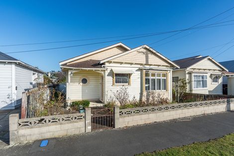 Photo of property in 14 Alma Street, Saint Kilda, Dunedin, 9012