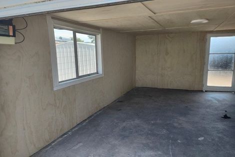 Photo of property in 1/35 Robinson Crescent, Tamatea, Napier, 4112