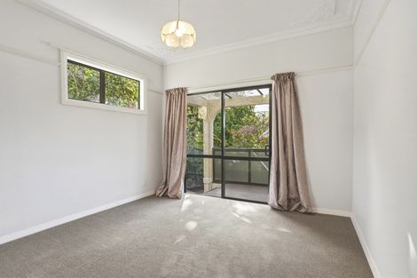 Photo of property in 360 Kaikorai Valley Road, Bradford, Dunedin, 9011