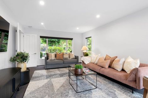 Photo of property in 52 Regent's Park Drive, Casebrook, Christchurch, 8051