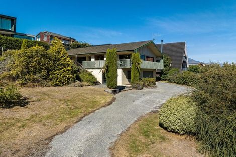Photo of property in 582 Peninsula Road, Kelvin Heights, Queenstown, 9300