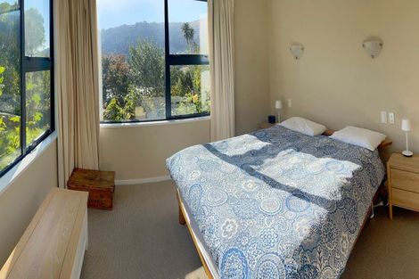 Photo of property in 9 Flinders Road, Heathcote Valley, Christchurch, 8022