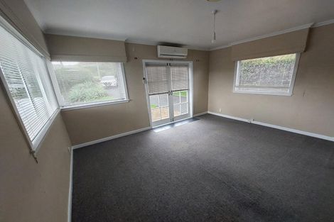 Photo of property in 6 Crichton Terrace, Hauraki, Auckland, 0622