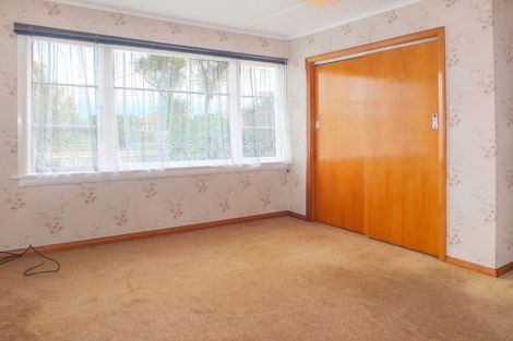Photo of property in 18 Hulke Street, Foxton, 4814