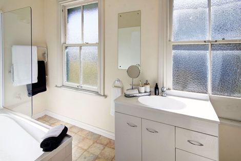 Photo of property in 72 Lincoln Road, Masterton, 5810