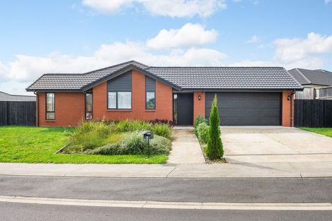 Photo of property in 4 Whakapono Avenue, Baverstock, Hamilton, 3200