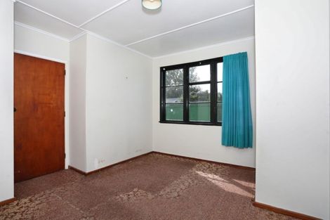 Photo of property in 17 Lyon Street, Marton, 4710