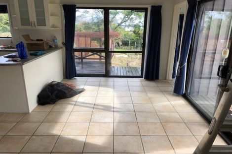 Photo of property in 9 Inchinnam Road, Flat Bush, Auckland, 2016