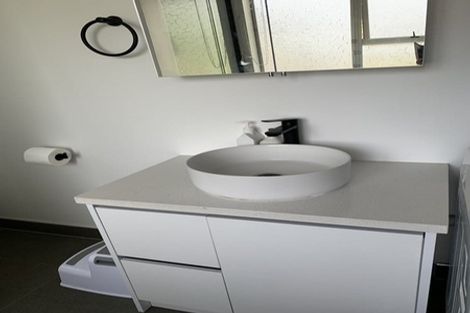 Photo of property in 1/31 Ivy Place, Birkdale, Auckland, 0626