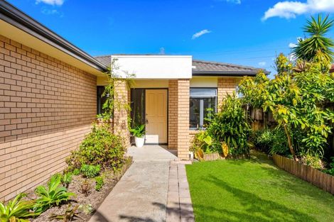 Photo of property in 25d Gray Avenue, Mangere East, Auckland, 2024