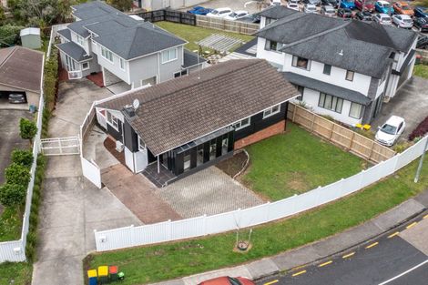 Photo of property in 21 Compton Street, Hillcrest, Auckland, 0627