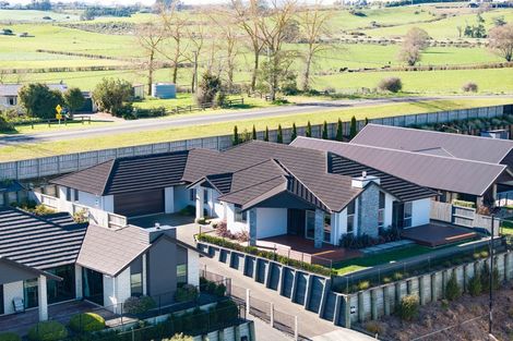 Photo of property in 10 Glaisdale Crescent, Flagstaff, Hamilton, 3210