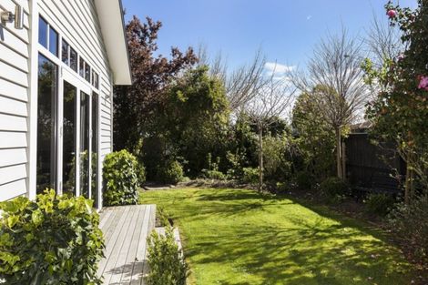 Photo of property in 236 Innes Road, St Albans, Christchurch, 8052