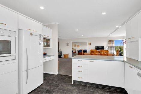 Photo of property in 86 Roydon Drive, Templeton, Christchurch, 8042