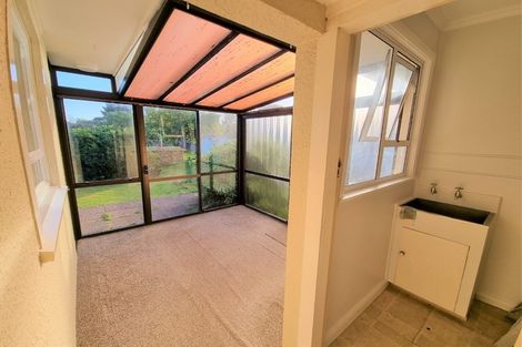 Photo of property in 3 Harrow Place, Hokowhitu, Palmerston North, 4410