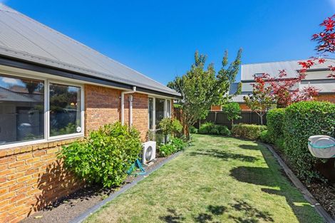 Photo of property in 5 Rosefield Lane, Northcote, Christchurch, 8052