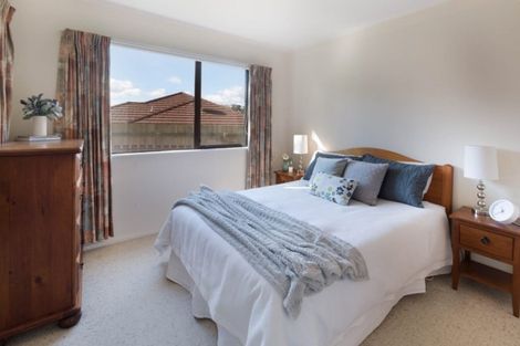 Photo of property in 27a Shackle Lane, Whitby, Porirua, 5024