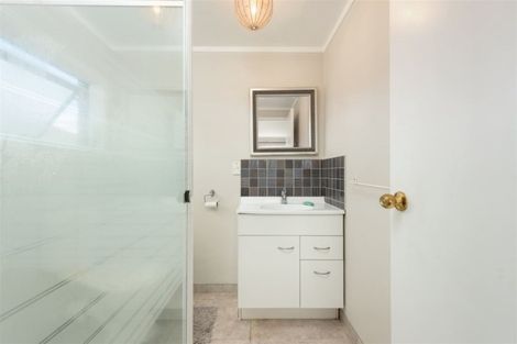 Photo of property in 15 Marwood Place, Mount Maunganui, 3116