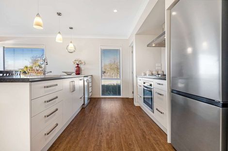 Photo of property in 2 Te Aika Street, Marshland, Christchurch, 8083