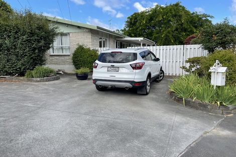 Photo of property in 15 Somme Crescent, Hillcrest, Hamilton, 3216
