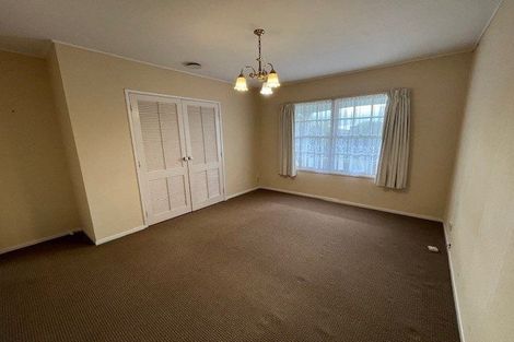 Photo of property in 2/11 Beaconview Rise, Farm Cove, Auckland, 2012