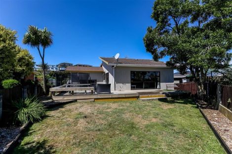 Photo of property in 8 Rossiter Crescent, Lynmouth, New Plymouth, 4310