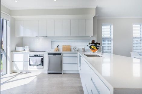 Photo of property in 14 Oioi Road, Hobsonville, Auckland, 0616