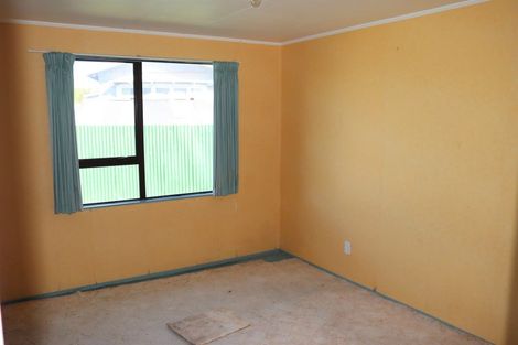 Photo of property in 24 Massey Place, Masterton, 5810