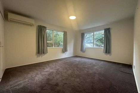 Photo of property in 9k View Road, Glenfield, Auckland, 0627